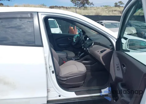 2015 Hyundai Tucson Gls z USA, uszkodzony, nr VIN KM8JT3AF5FU110815